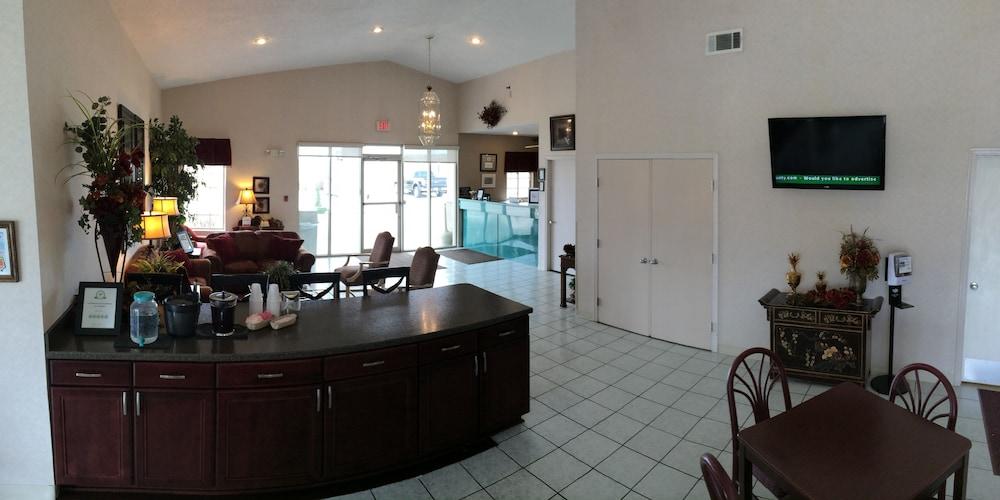 Boarders Inn And Suites By Cobblestone Lamar Missouri Экстерьер фото