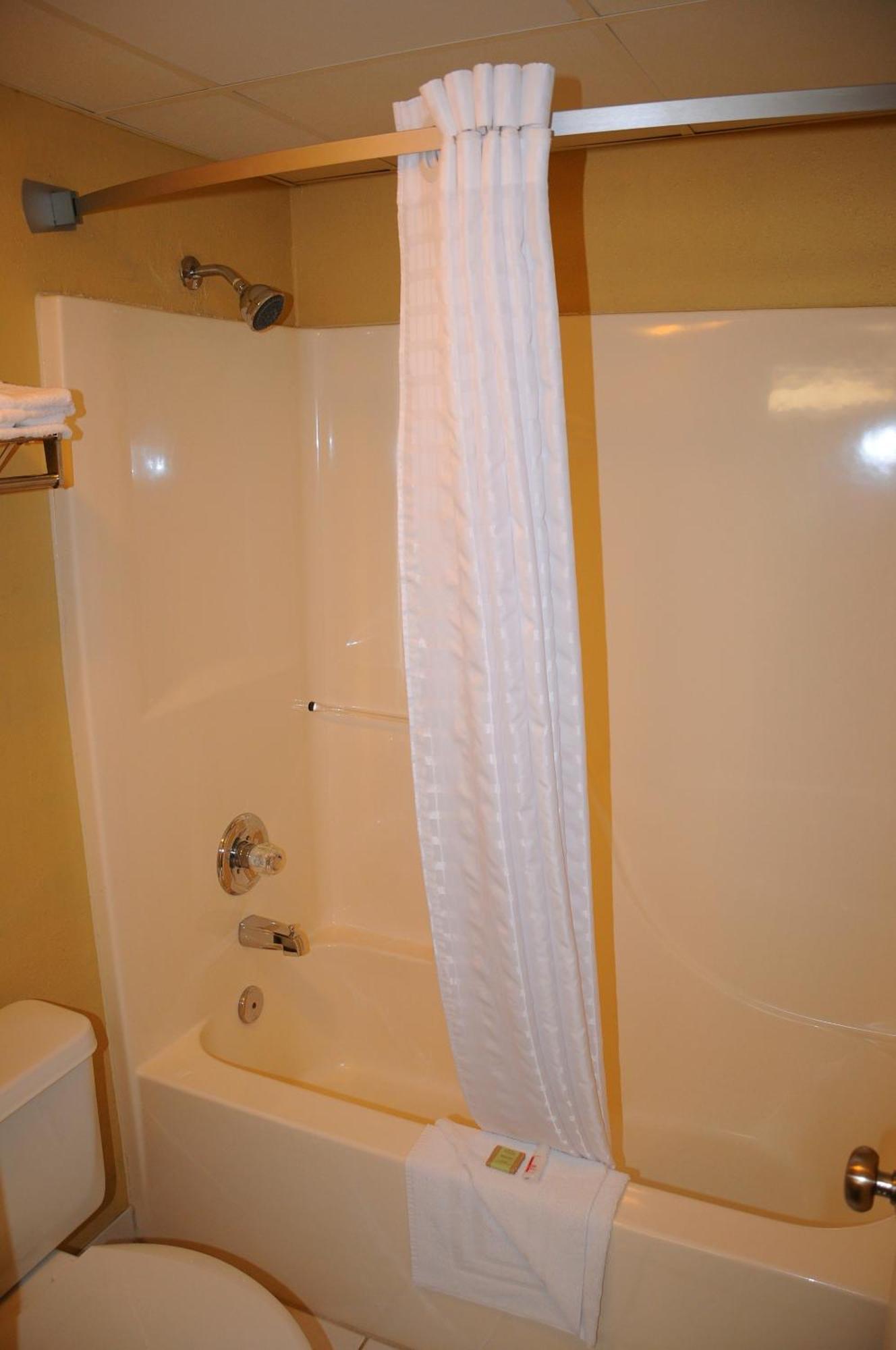 Boarders Inn And Suites By Cobblestone Lamar Missouri Экстерьер фото
